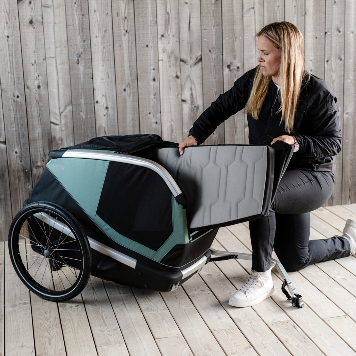 Thule Bexey M Hundeanhänger Set inkl. Hundebett M | Outlet